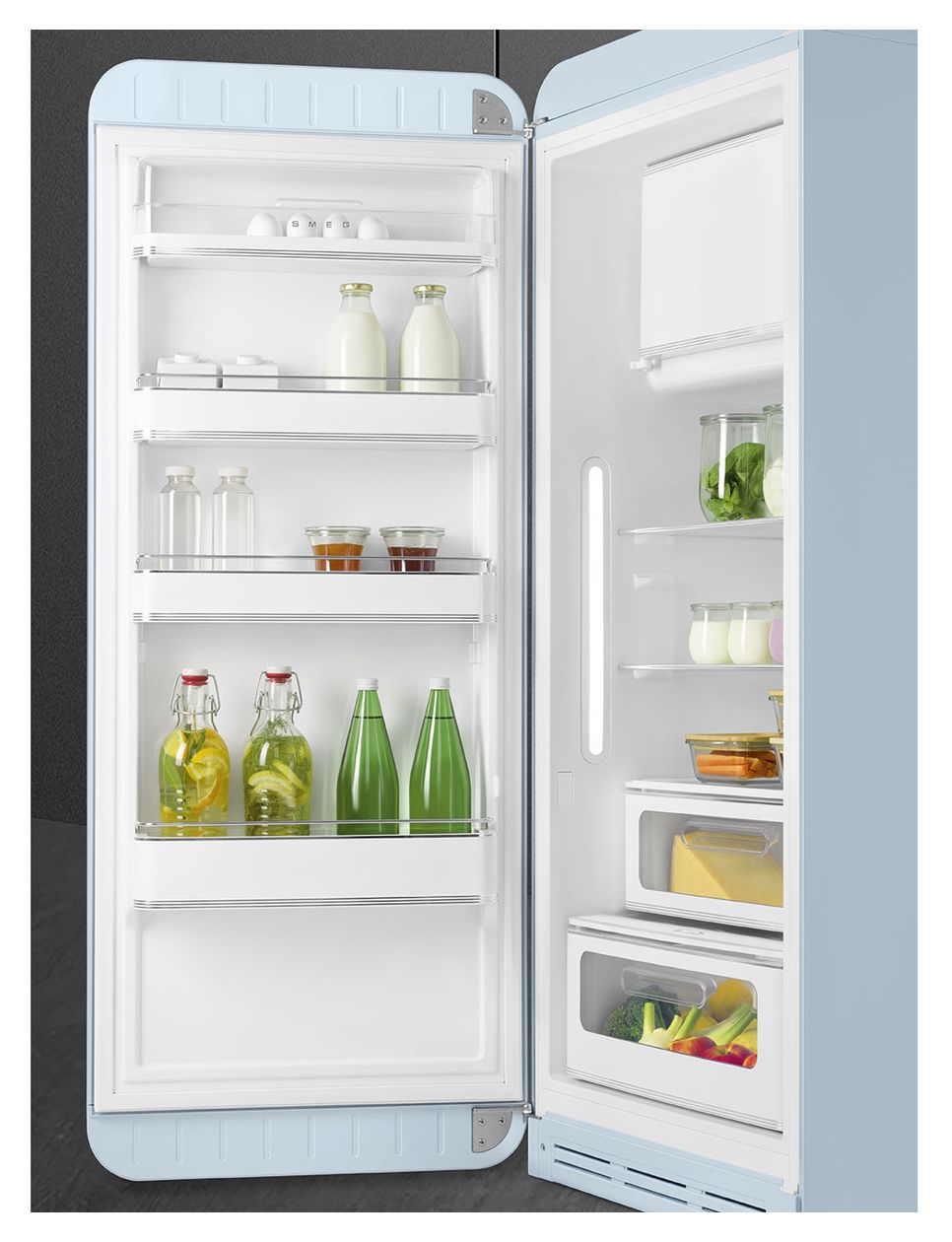 FAB28LPB6 270 l / 244 l Kühlschrank freistehend EEK: C 104 kWh Jahr  (Blau) 