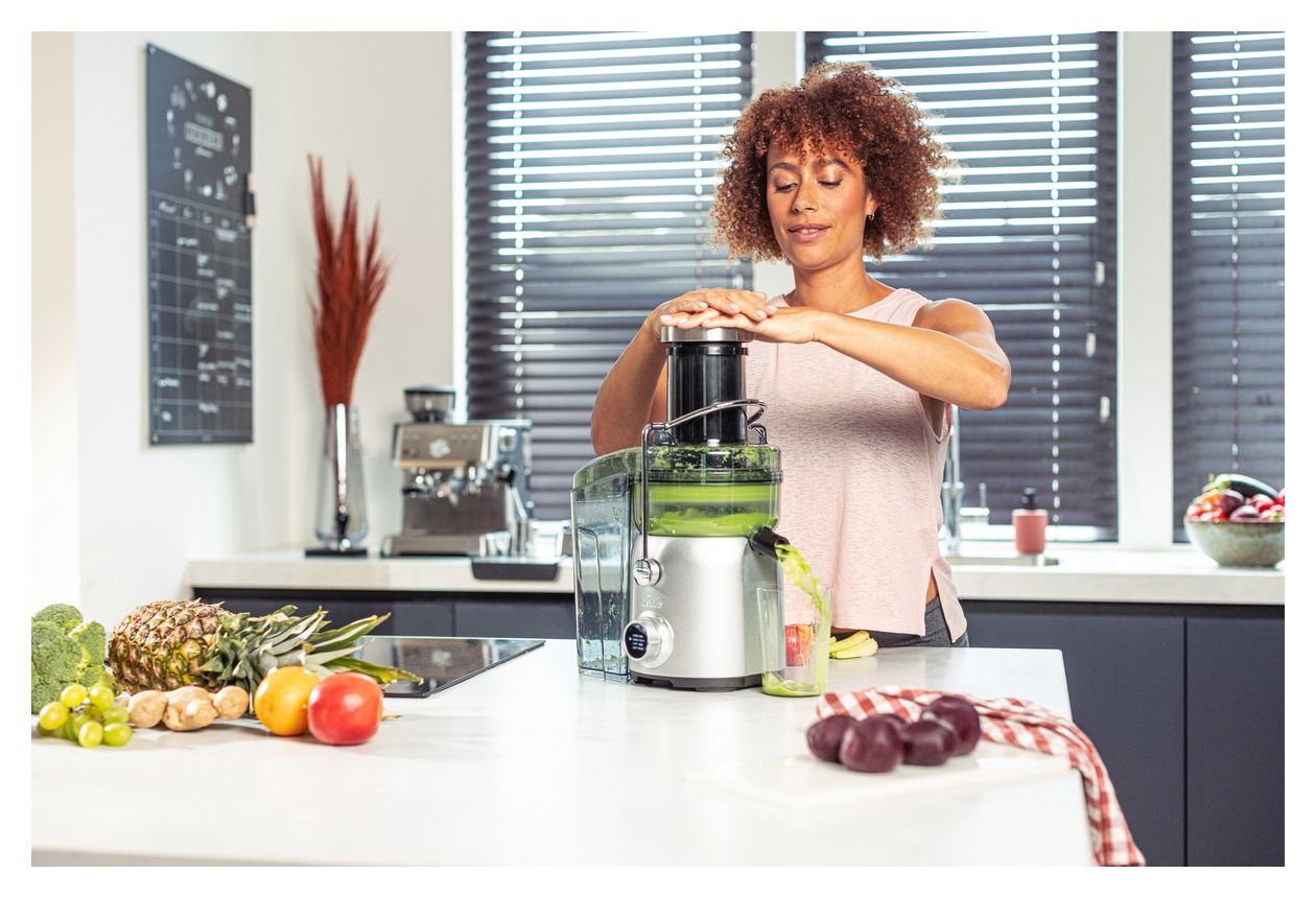 8451 Juice Fountain Compact 1200 W  (Schwarz, Silber) 