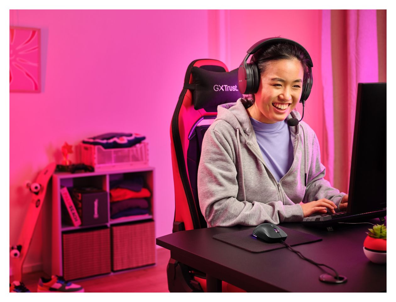 GXT925 REDEX II 10000 DPI Gaming Maus Laser  (Schwarz) 