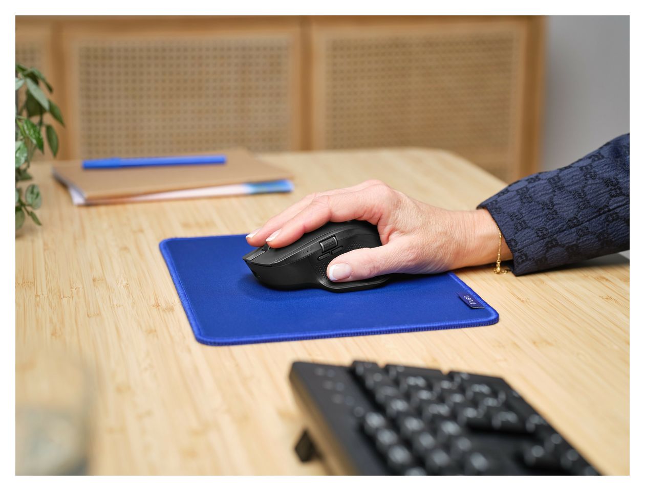 Ozaa+ 3200 DPI Büro Maus Optisch  (Schwarz) 