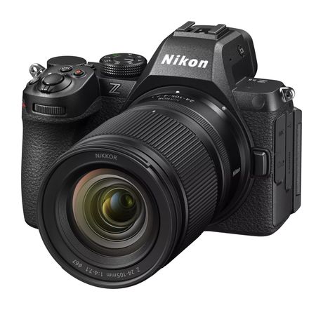 Nikon Z5 II Kit 24-105 mm 25 MP MILC WLAN Bluetooth  (Schwarz) f&uuml;r 2.199,00 Euro
