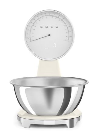 Smeg KSF01CRWW Elektronische Küchenwaage bis 5 kg Genauigkeit 1 g  (Cremefarben) f&uuml;r 158,99 Euro
