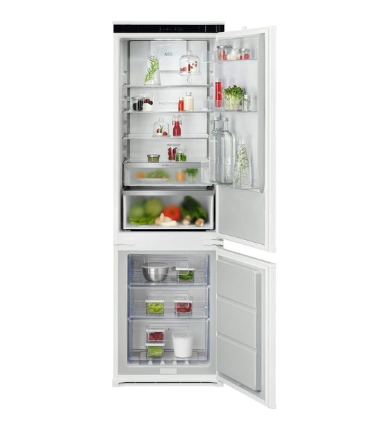 AEG Serie 7000 TC7CS181DS 186 l / 62 l 178 cm Einbau Kühl-/Gefrierkombination 173 kWh f&uuml;r 1.060,00 Euro