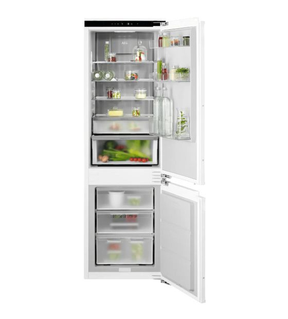 AEG Serie 8000 TC8MS181CC 182 l Kühlteil 62 l Gefrierteil 178 cm Einbau Kühl-/Gefrierkombination NoFrost f&uuml;r 1.675,00 Euro