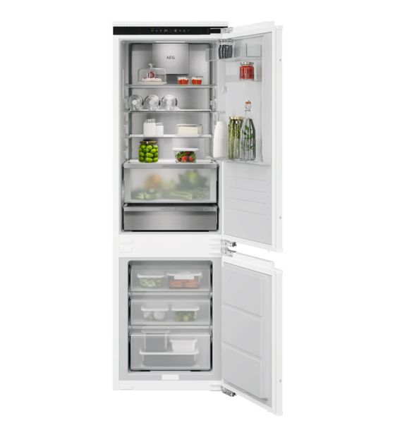 AEG Serie 9000 TC9MS181AC 182 l / 62 l 178 cm Einbau Kühl-/Gefrierkombination 100 kWh NoFrost f&uuml;r 1.646,00 Euro