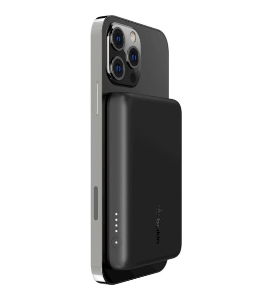 Belkin BoostCharge BPD002 2500 mAh Powerbank USB Typ-C Kabelloses Laden  (Schwarz) f&uuml;r 41,49 Euro