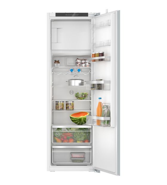 Bosch Serie 4 KIL82VFE0 246 l 177,5 cm Einbaukühlschrank EEK: E 177 kWh Jahr f&uuml;r 776,00 Euro