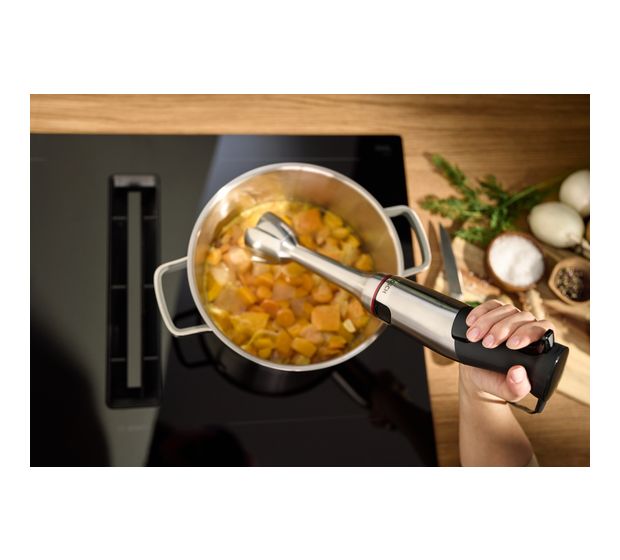 Bosch Serie 6 MSM6M810 ErgoMaster Stabmixer 1200 W  (Edelstahl) f&uuml;r 78,49 Euro
