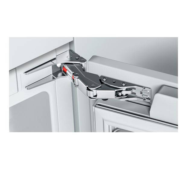 Bosch Serie 8 KIF86HDD0 156 l / 67 l Einbau Kühl-/Gefrierkombination 201 kWh NoFrost f&uuml;r 3.948,00 Euro