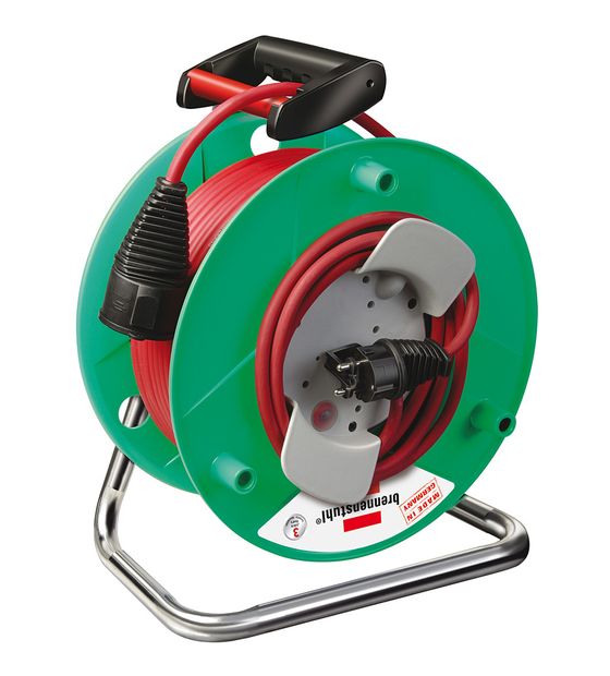 Brennenstuhl 40m AT-N05V3V3-F 3G1,5 f&uuml;r 97,49 Euro