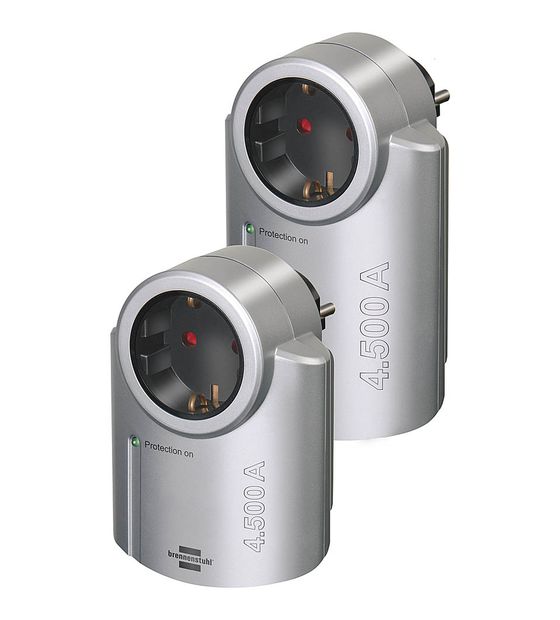 Brennenstuhl Primera-Line Steckdosenadapter mit Überspannungsschutz  (Schwarz/Silber) f&uuml;r 12,49 Euro