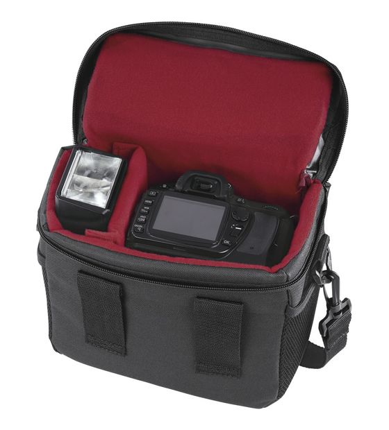 Hama 185074 Valletta 130 Kameratasche für Jede Marke 200 x 110 x 170 mm  (Schwarz) f&uuml;r 29,99 Euro