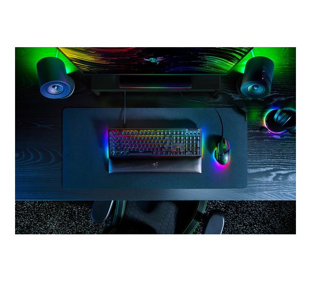 Razer BlackWidow V4 RGB-LED Gaming Tastatur USB  (Schwarz) f&uuml;r 147,99 Euro