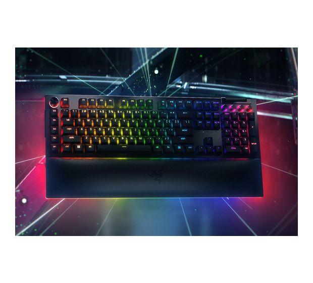 Razer BlackWidow V4 Pro RGB-LED Gaming Tastatur USB  (Schwarz) f&uuml;r 269,99 Euro