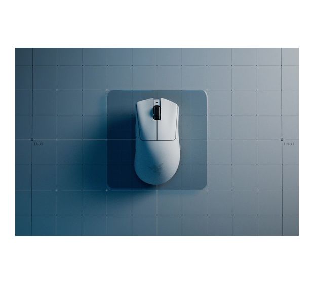 Razer DeathAdder V3 Pro 30000 DPI Gaming Maus Optisch  (Weiß) f&uuml;r 117,99 Euro