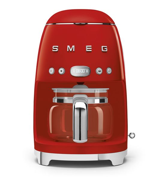 Smeg DCF02RDEU 10 Tassen Filterkaffeemaschine 1,4 l  (Rot) f&uuml;r 166,99 Euro