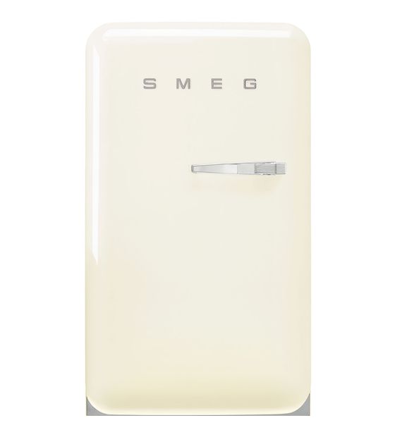 Smeg FAB10HLCR6 135 l / 135 l Kühlschrank freistehend EEK: D 72 kWh Jahr  (Cremefarben) f&uuml;r 958,00 Euro