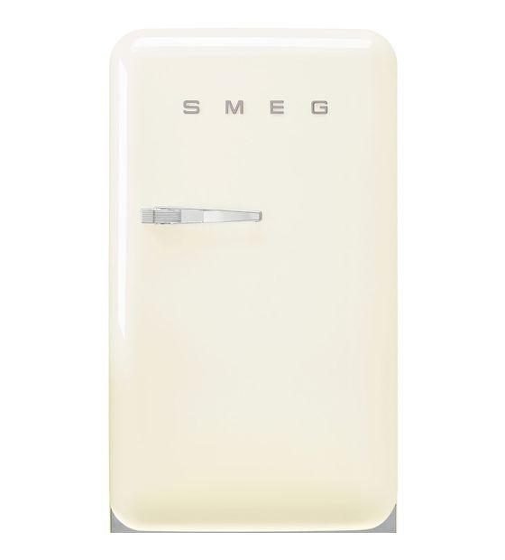 Smeg FAB10RCR6 122 l / 105 l Kühlschrank freistehend EEK: D 115 kWh Jahr  (Cremefarben) f&uuml;r 891,00 Euro