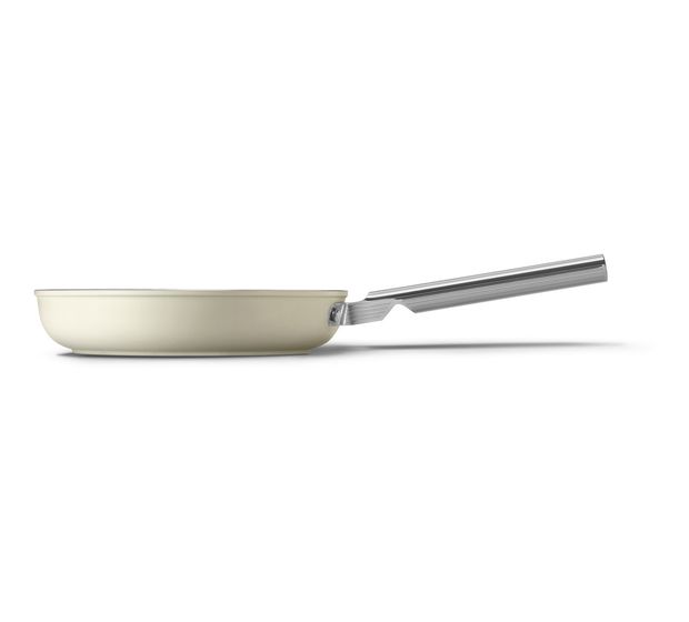 Smeg FPF2002CRM Bratpfanne 50's Style 20 cm Keramik beschichtet für alle Herdplatten und Backöfen bis 250° Spülmaschinengeeignet f&uuml;r 91,49 Euro
