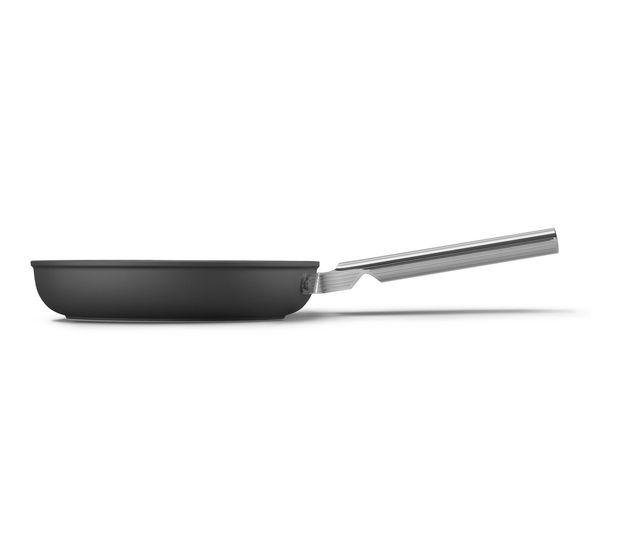 Smeg FPF2402BLM Bratpfanne 50's Style 24 cm Keramik beschichtet für alle Herdplatten und Backöfen bis 250° Spülmaschinengeeignet   (Schwarz) f&uuml;r 99,99 Euro
