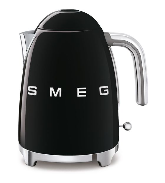 Smeg KLF03BLEU 1,7 l Wasserkocher 2400 W  (Schwarz) f&uuml;r 129,99 Euro