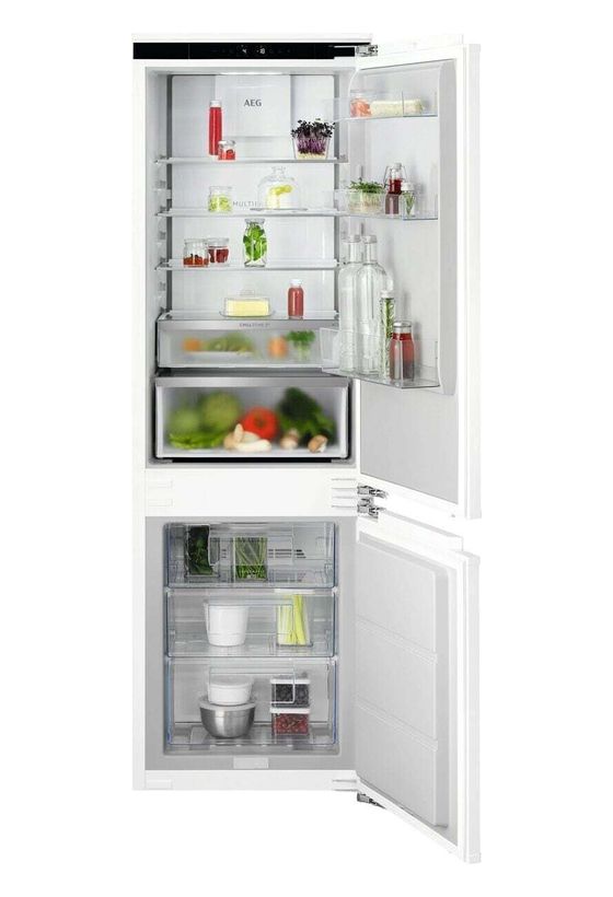 AEG Seire 7000 TC7CS181AF 182 l / 62 l 178 cm Einbau Kühl-/Gefrierkombination 99 kWh NoFrost f&uuml;r 1.477,00 Euro
