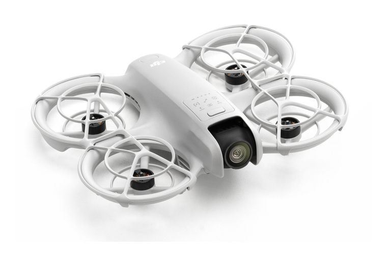 DJI Neo Fly More Combo 4000 x 3000 Pixel Quadrocopter Multicopter/Drohne Flugzeit: 18 min (Schwarz, Weiß) für 349,00 Euro