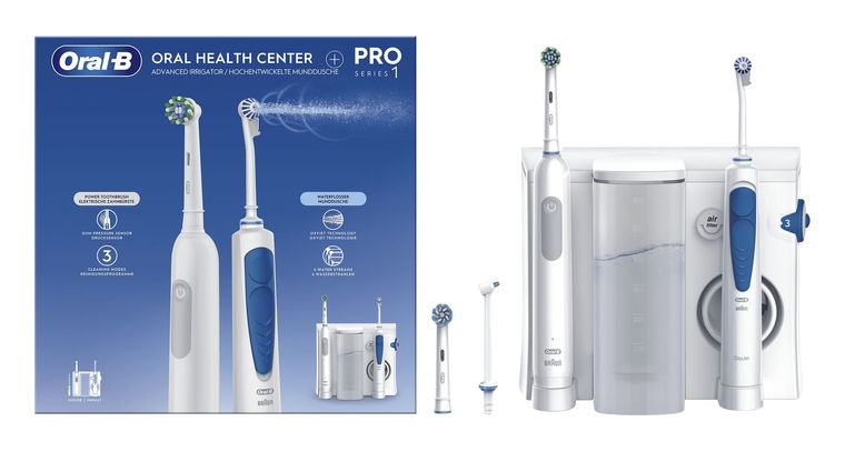 Oral-B Center OxyJet Munddusche + Oral-B Pro 1 Rotierende-vibrierende Zahnbürste für Erwachsene für 99,99 Euro