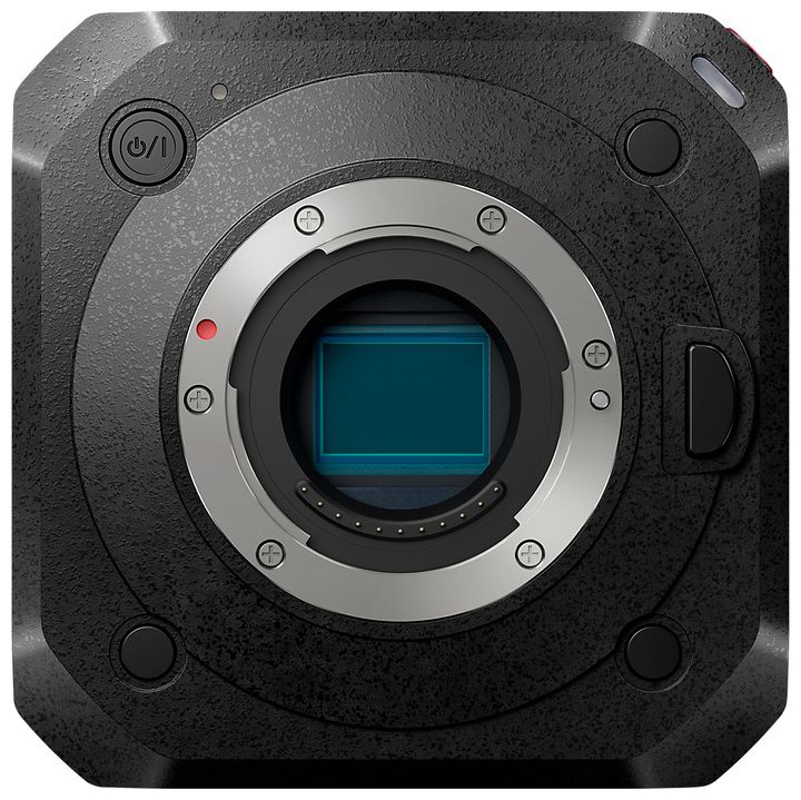 Panasonic LUMIX DC-BGH1 Spiegellose Kino- und Live-Kamera im Box-Style mit C4K 60p/ 50p 10-Bit-Videoaufzeichnung 10,2 MP für 2.049,00 Euro