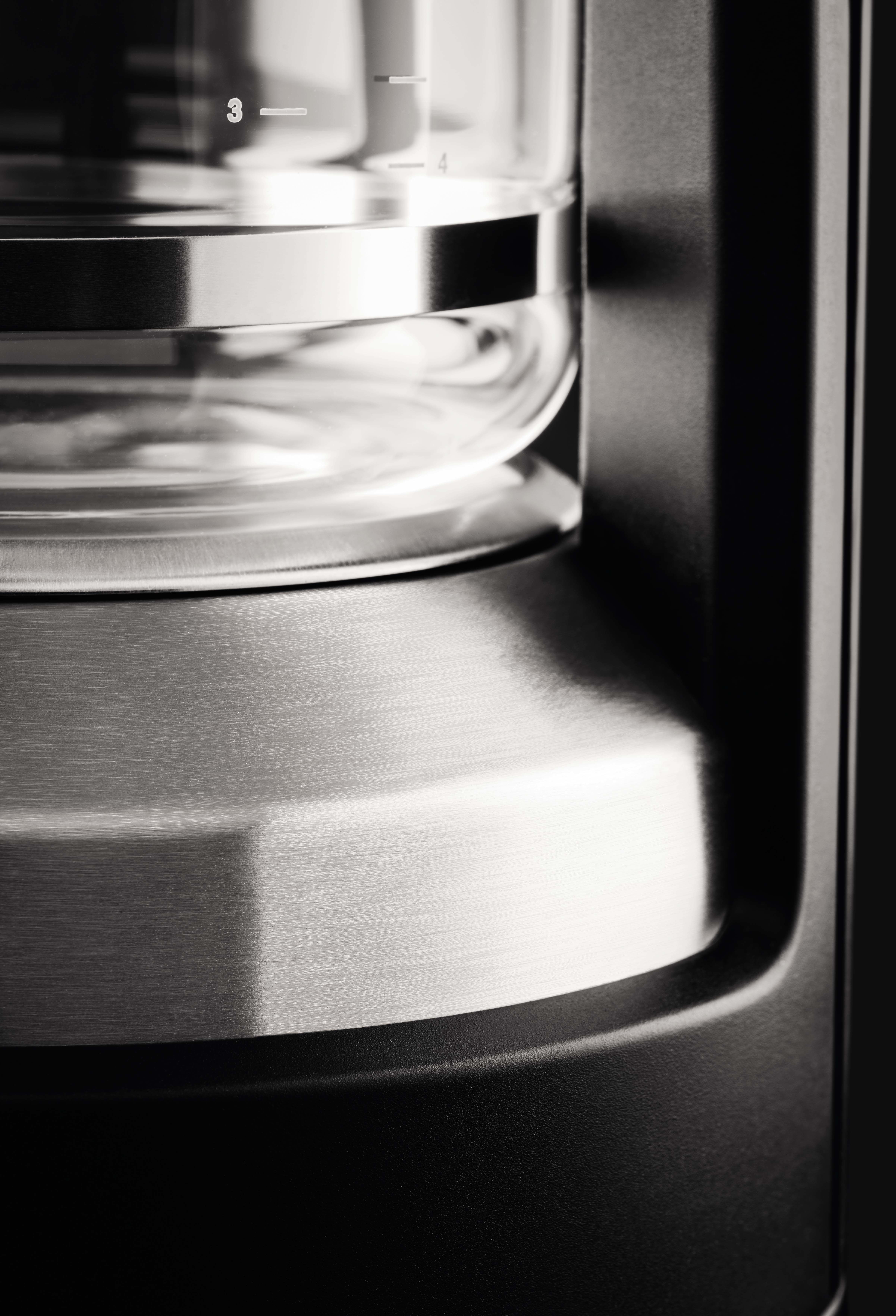 (Schwarz) Technomarkt 8.2 KM4689 1,2 Krups T Tassen Filterkaffeemaschine 12 expert Druckbrüh-Automat von l
